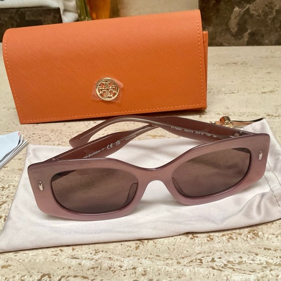 TORY BURCH sunglasses NWT - Picture 2 of 7